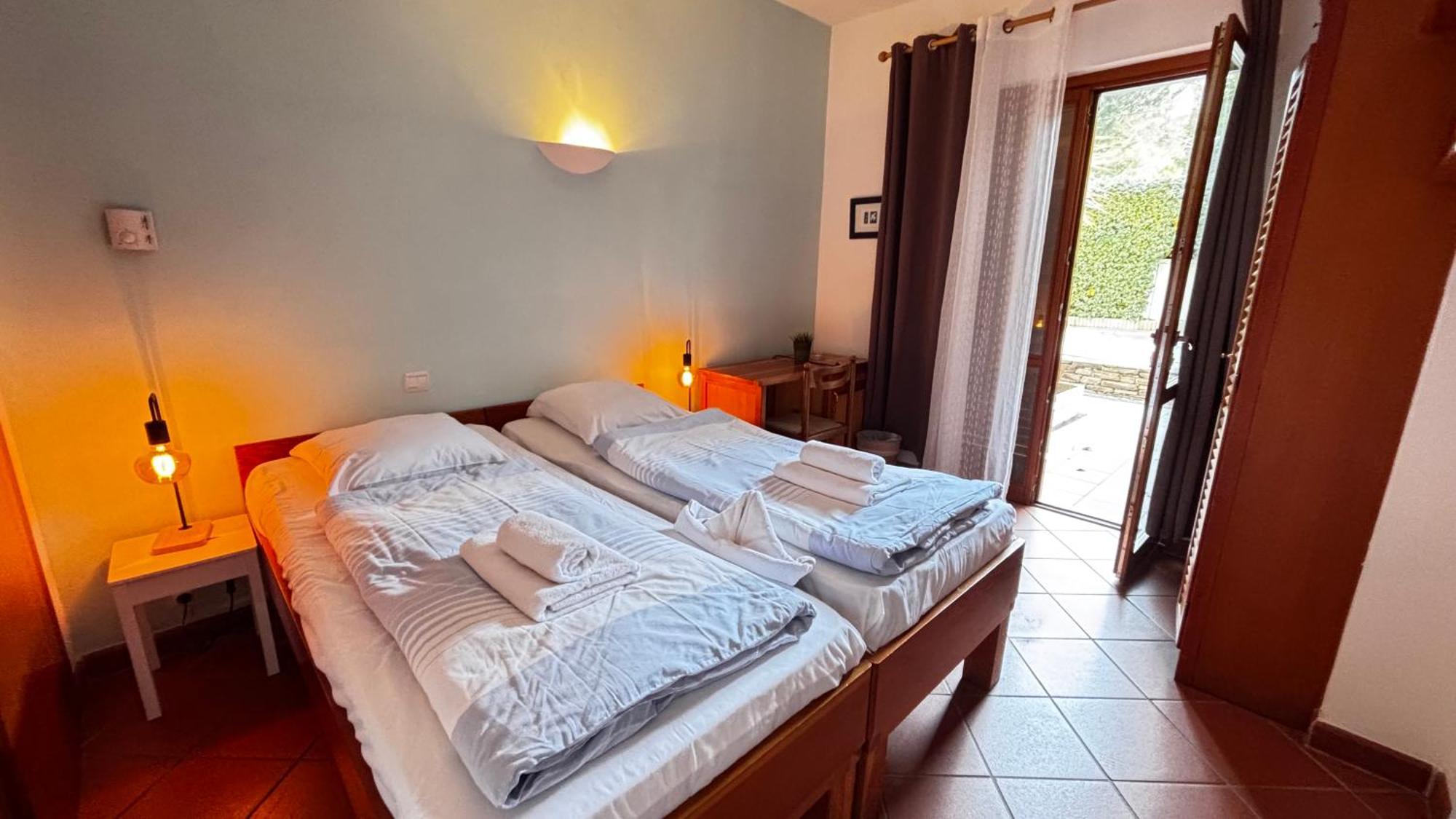 Hotel La Bastide Le Lavandou Exterior photo